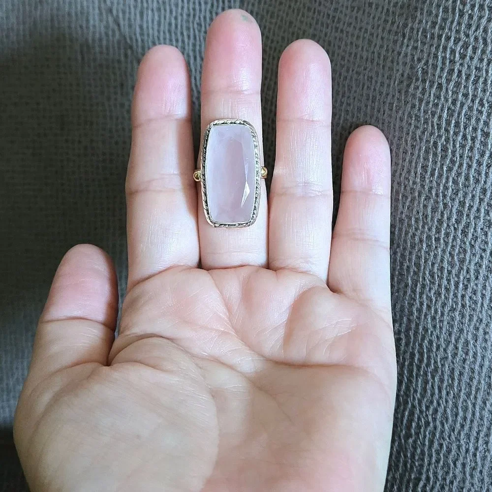 Shivam Rectangular Rose🌹 Quartz Statement Ring💍 - NWT